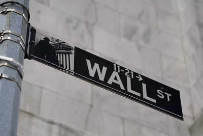 Asian markets struggle to track Wall Street rally, eyes on US jobs