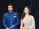 Ranbir Kapoor and Alia Bhatt can't take their eyes off each other in these lovely Diwali celebration pictures