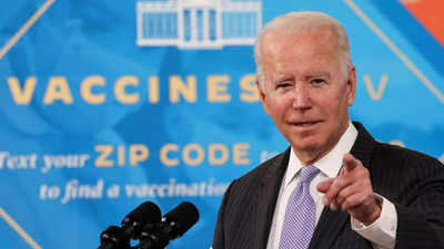 Republican governors lead attack on Biden vaccine mandate
