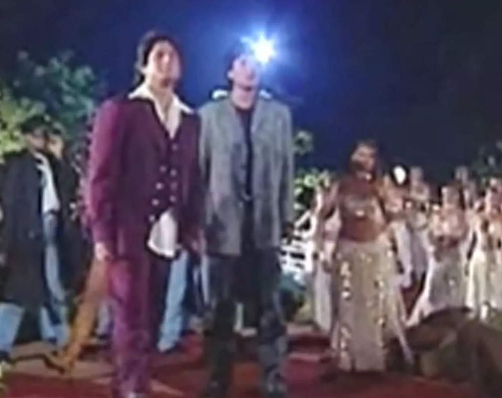 
Flashback video: Shooting of Arshad Warsi and Milind Gunaji's 1999 movie 'Trishakti'
