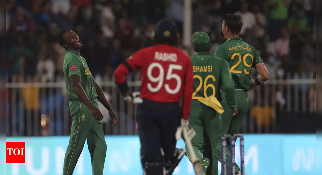 T20 WC Live: England opt to bowl against South Africa