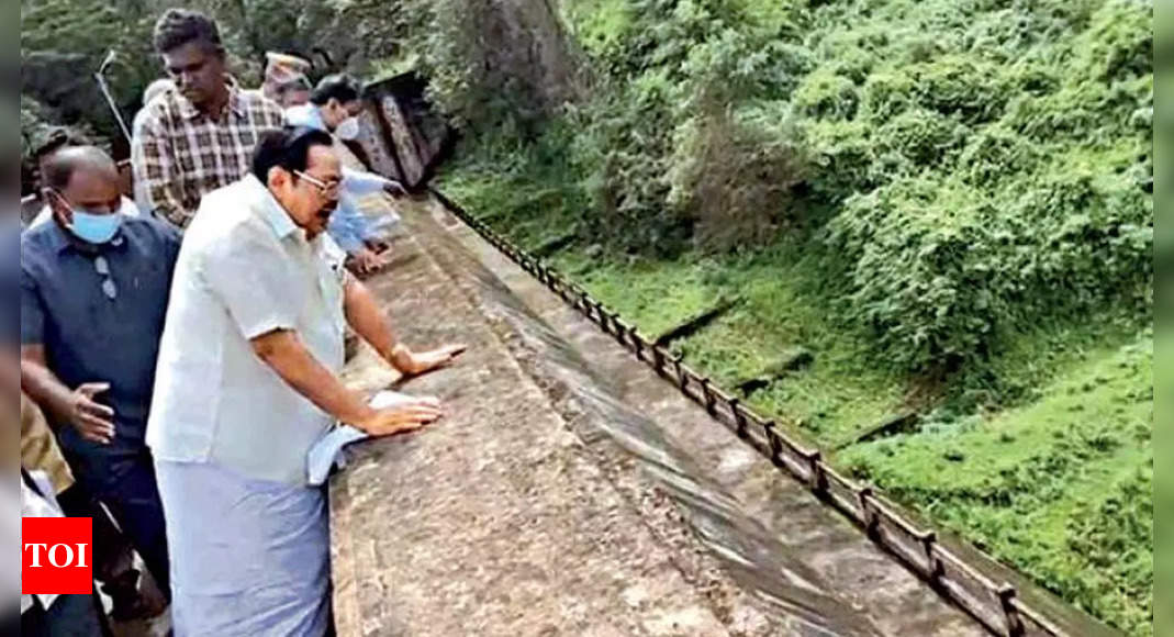 MK Stalin thanks Kerala CM Pinarayi Vijayan on baby dam, AK Saseendran left in the dark