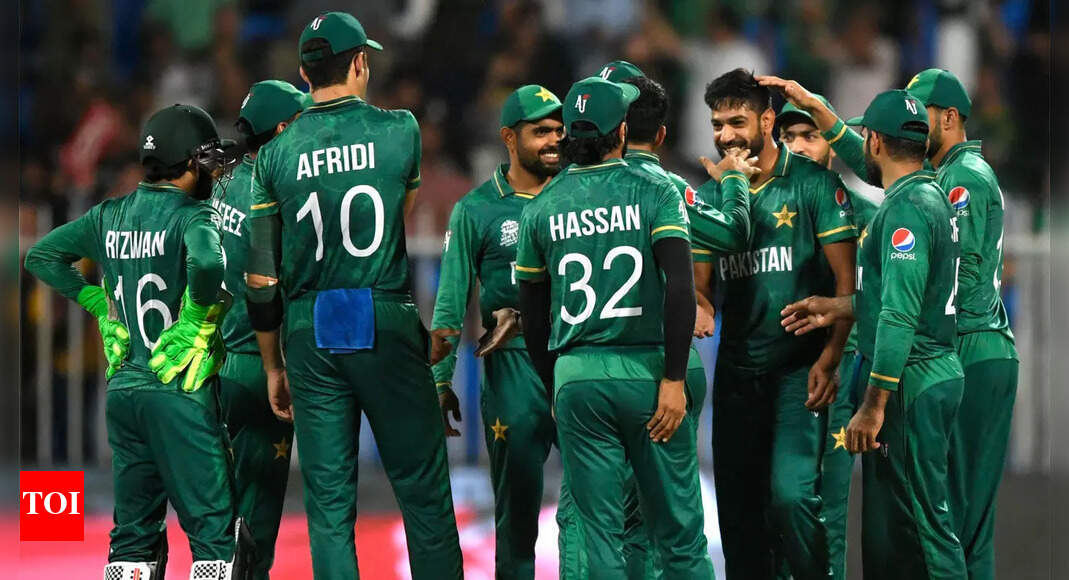 T20 WC Live: Pakistan opt to bat against Scotland