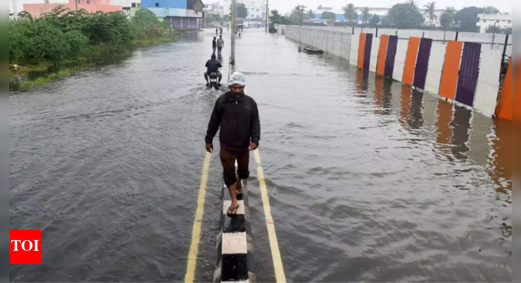 Live: Waterlogging in Chennai; schools shut in some districts