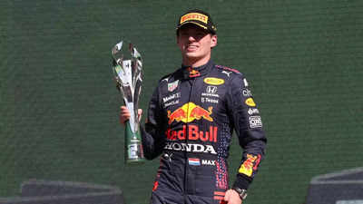 'Far superior' Max Verstappen outpaces Lewis Hamilton to win Mexico Grand Prix