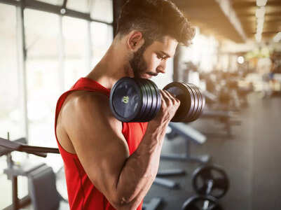 Can you build muscles without protein shakes?