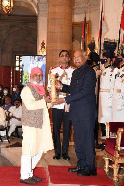 President Kovind confers Padma awards on three U’khand residents ...