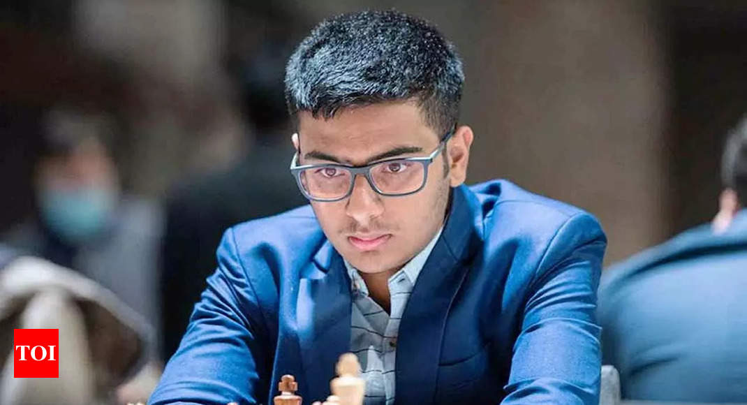 Maharashtra's youngest Grandmaster Raunak crowned U-20 world junior rapid chess  champion