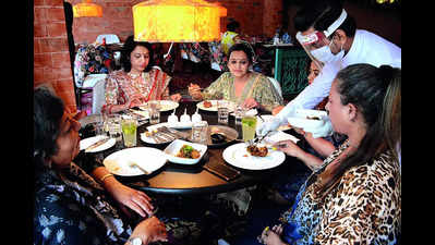 How Kolkata restaurants kept food wastage in check during the festive season