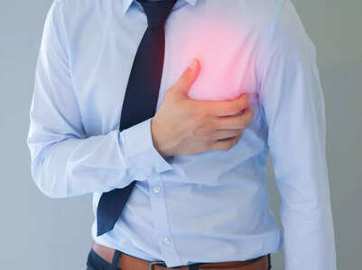 Signs of breast cancer in men