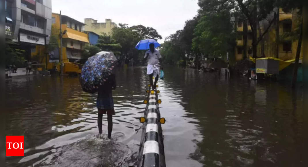 Chennai Rains: Red Alert For Chennai, Coastal Districts; 2-day Leave ...