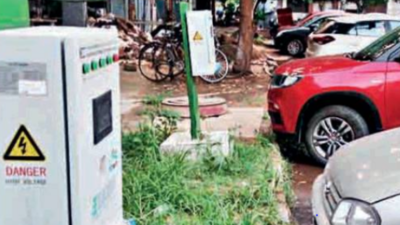 Chandigarh: Panel for more e-vehicle charging stations in parking lots