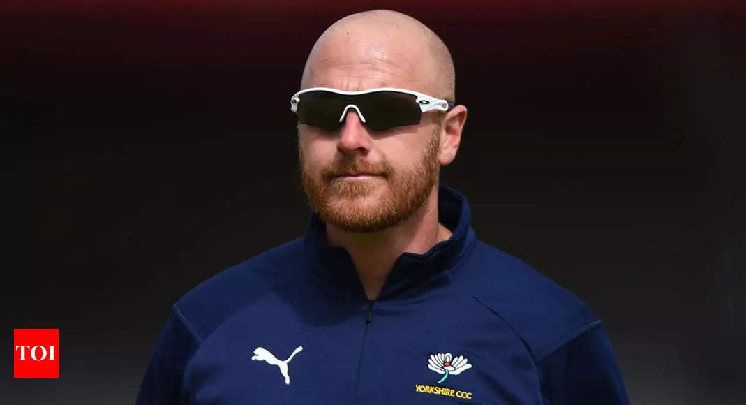Yorkshire menangguhkan pelatih Andrew Gale karena tweet bersejarah |  Berita Kriket