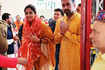 Post bail, pictures of Raj Kundra and Shilpa Shetty seeking blessings at a temple go viral