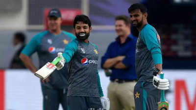 T20 World Cup: Mohammad Rizwan, Shoaib Malik miss training with mild flu ahead of semis