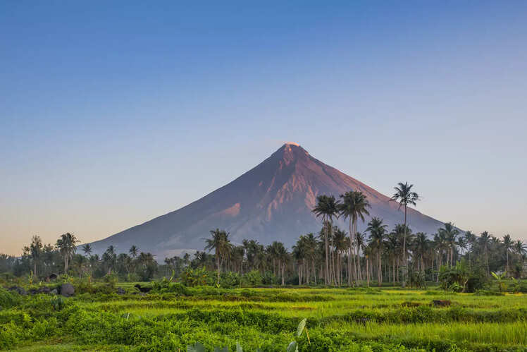 Mount Mayon, Legazpi Volcano, Philippines