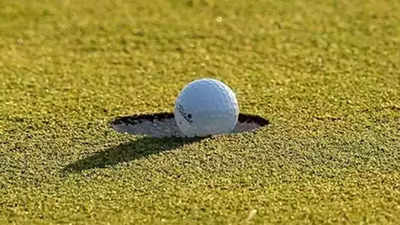 Anika Varma denied a low round by cold putter in Abu Dhabi
