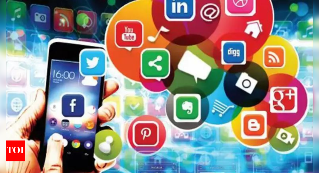 Members object to tweaks, JPC data bill report stalled India News