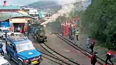 Darjeeling Himalayan Railways kicks off 3-week Ghum fest, aims to boost Hills tourism