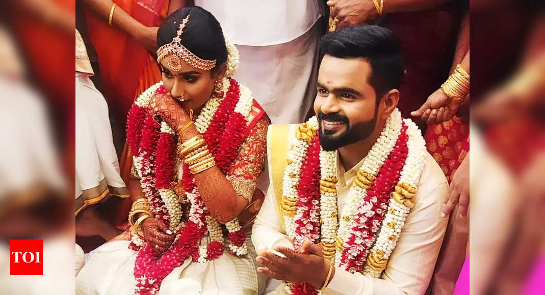 Tamil actors Madhan Pandian and Reshma Muralidharan get married - Times ...