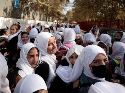 Attendance of girl students drops after cancellation of final exams in Afghanistan's Herat