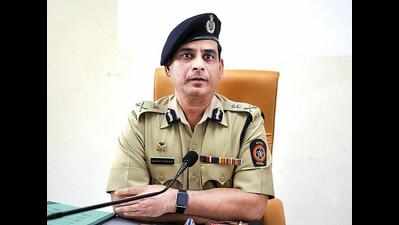 Mumbai: Wankhede meets city police chief