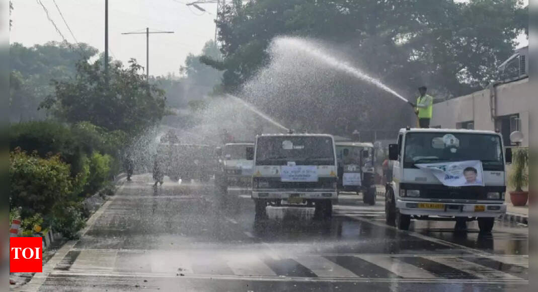Delhi pollution live: Not in favour of work from home, Centre tells SC