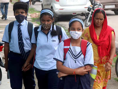 Maharashtra: Schools face Rs 1L fine for not making Marathi language must