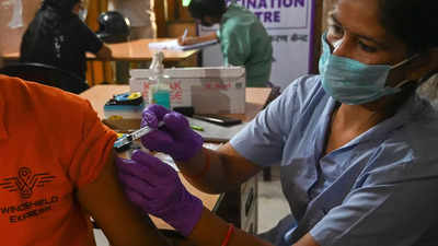 India Covid Vaccination: Fully Vaccinated Indian Adults Surpass Those ...