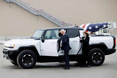 pink hummer electric car