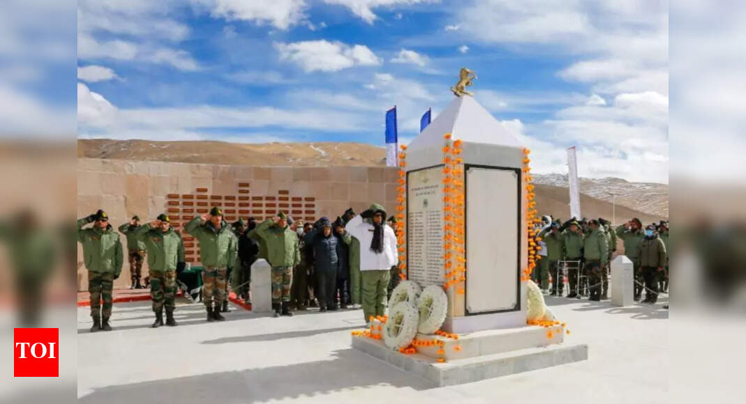 Rajnath pays homage to fallen soldiers of battle of Rezang La