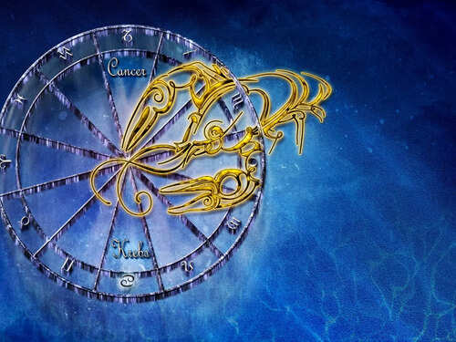 Chandra Grahan 2021 / Lunar Eclipse 2021: These zodiac signs ...