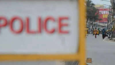 Asked to show vehicle documents, man bites Delhi traffic cop's finger