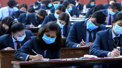 Schools in Kolkata plan to shift tests offline for classes IX & XI