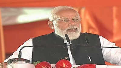 PM Modi inaugurates development projects worth Rs 3,240 crore in Uttar Pradesh
