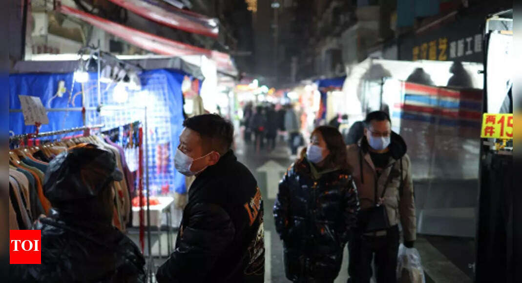 Wuhan seafood vendor, not accountant, was 1st Covid case in world