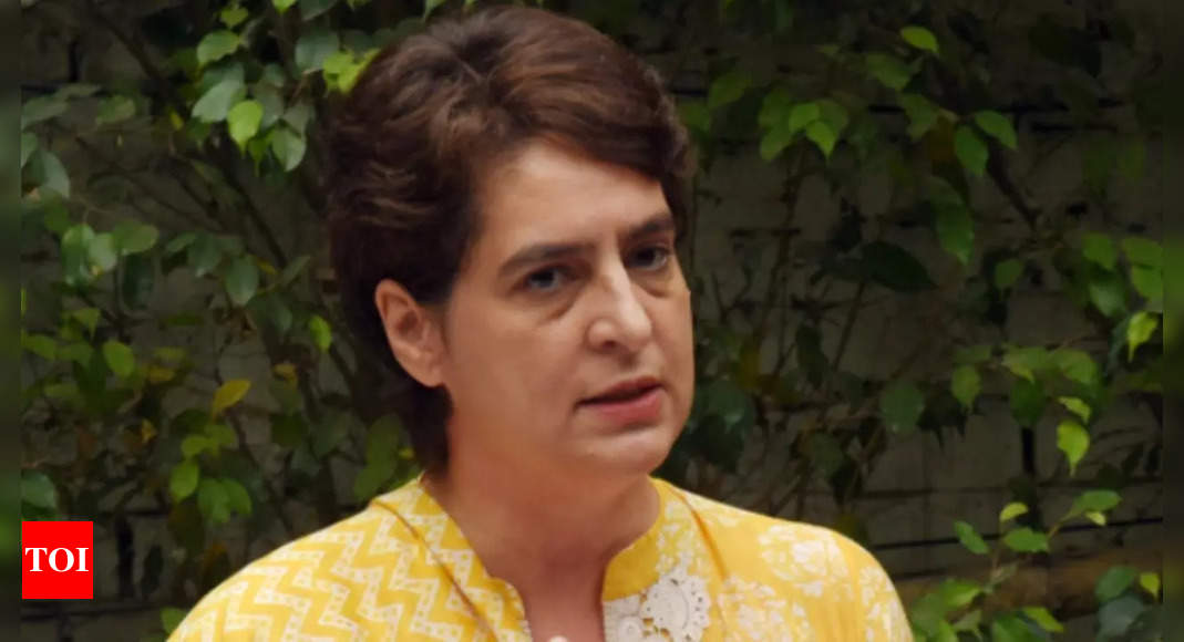 priyanka-gandhi-urges-pm-modi-to-not-share-dias-with-ajay-mishra-teni