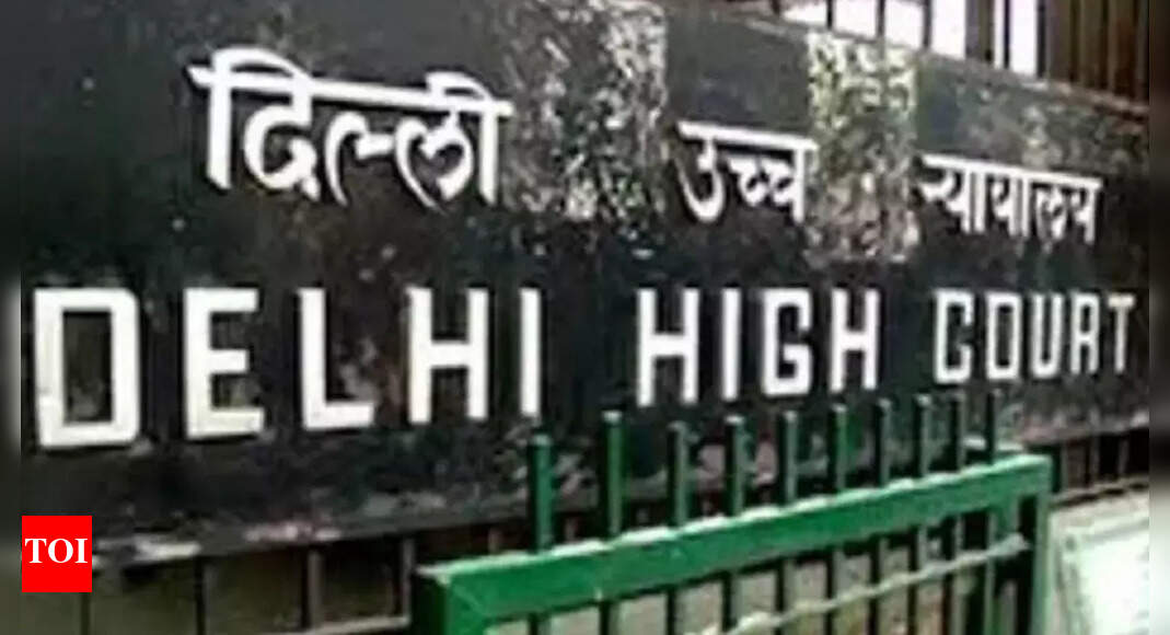 Live: Delhi schools to remain shut till further orders