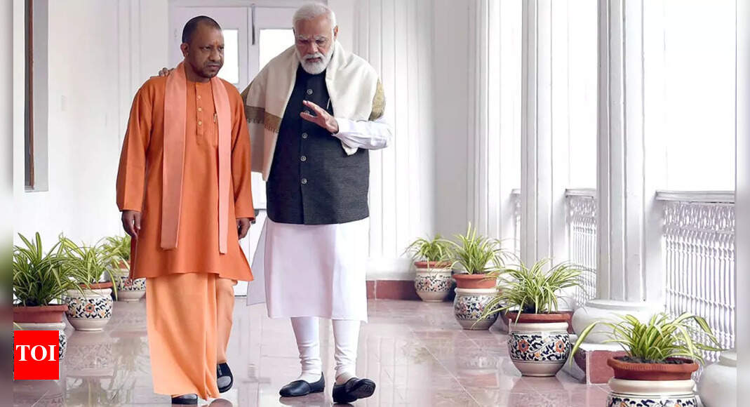 Yogi Adityanath shares picture with PM Modi, assures ‘committed to building new India’