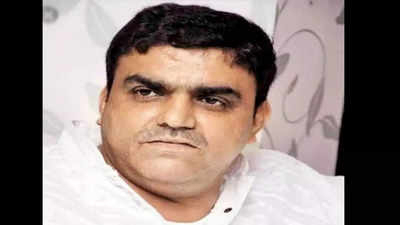 Mumbai: Gangster Chhota Shakeel’s aide set up honeytrap for businessman using former wife