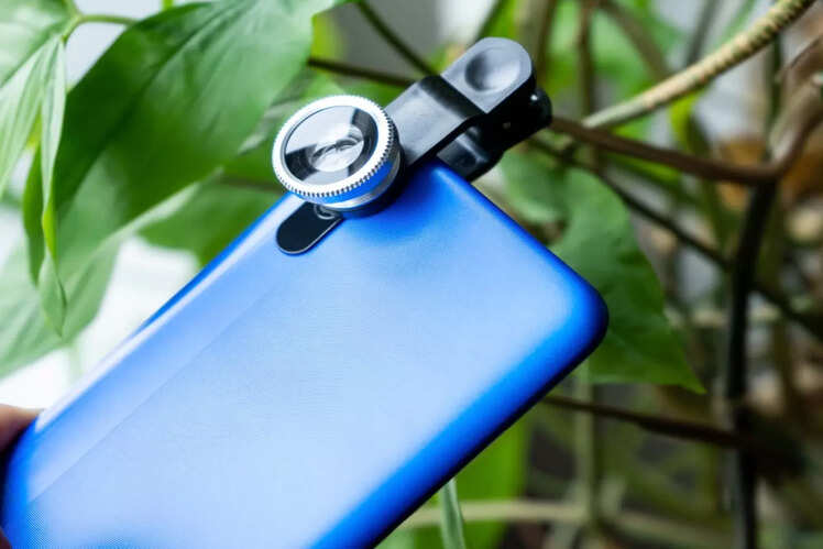Phone camera lens