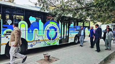 dtc volvo bus service from delhi to shimla