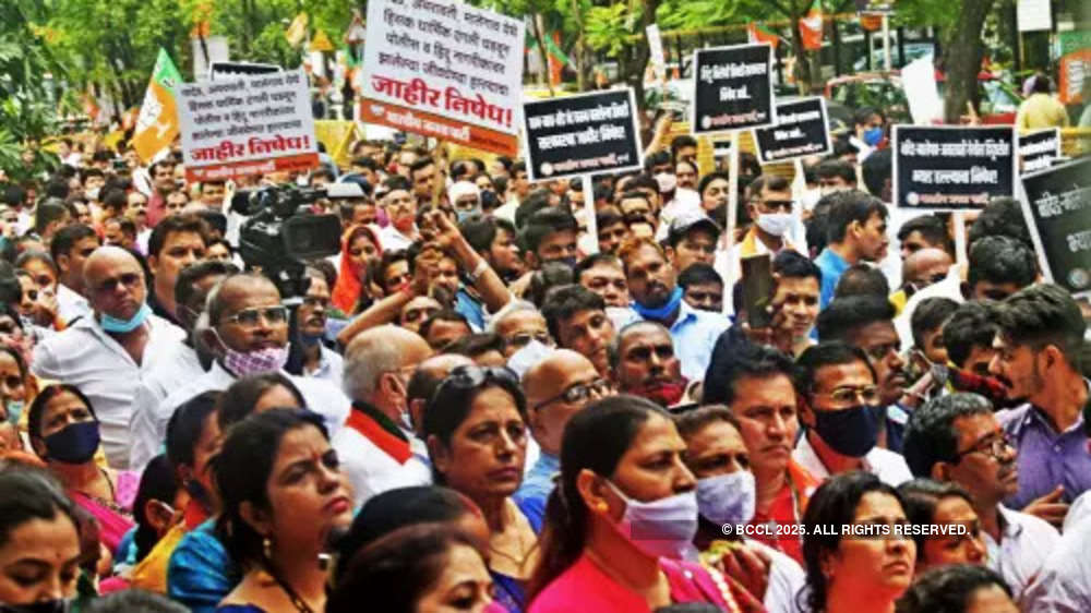 Mumbai Protest Photos: Bjp Demands Investigation Into Amravati 