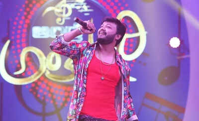 Sakath promises paisa vasool entertainment: Ganesh