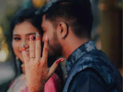 Newly engaged Rashmi Prabhakar flaunts her nail art which has her fiance's  name in it - Times of India