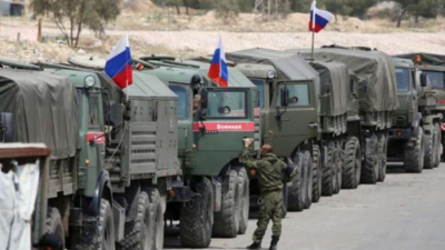 Russia and Ukraine both step up military alert with combat drills