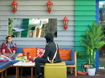 Bigg Boss Tamil 5, November 24, preview: Akshara Reddy screams out over a fight with Ciby, watch promo
