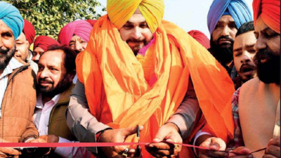 Punjab: Navjot Singh Sidhu slams sops offered ahead of polls, ‘people won’t fall for populist schemes’