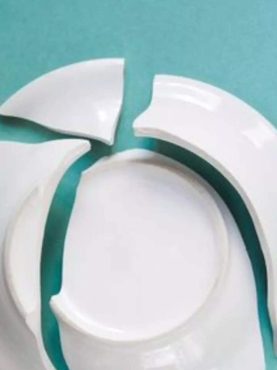 Know all about the platebreaking tradition at Greek weddings! Times