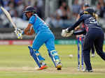 Harmanpreet Kaur named WBBL 2021 Player of the Tournament, see pictures of the star cricketer